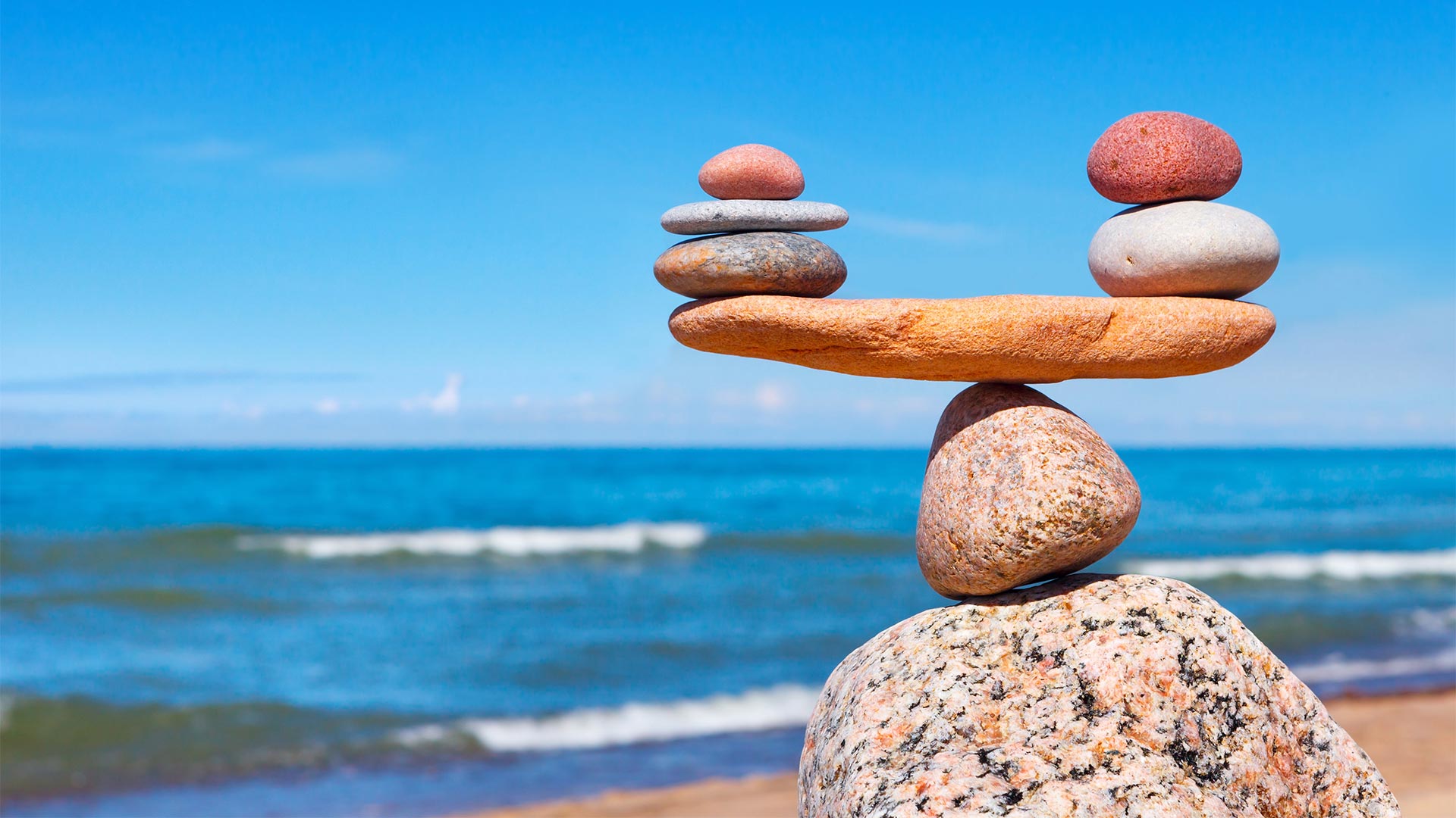 Stones balancing at beach