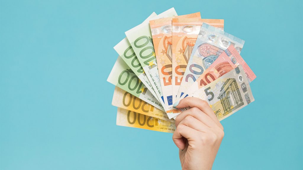 TT’s 25th anniversary cashing in on the euro Treasury Today