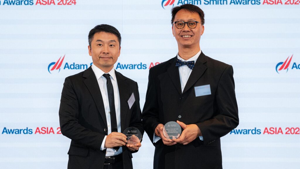 Photo of Patrick Zhu, HSBC and Owen Leung, Autotoll International.