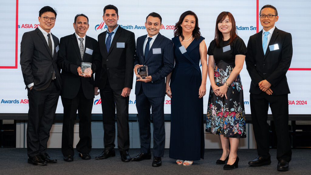 Photo of Alfred Kiong, Manoj Phadke, Mihir Panchmatia, Shell, Zohair Ahmed, HSBC, Teo Yian Ping, Sue Lyn Goh and Chong Chin-jia, Shell.