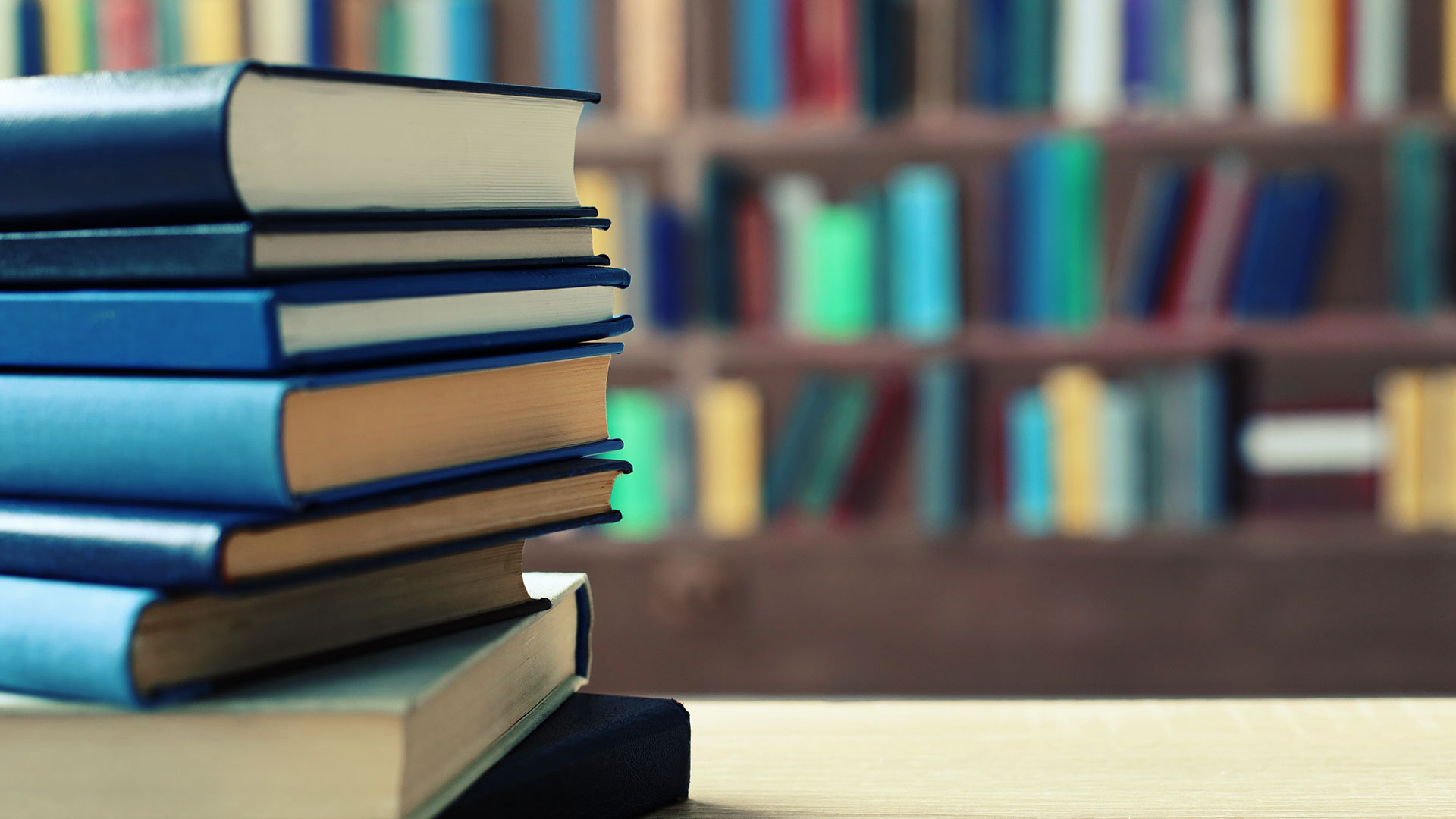Michigan bookstore moves to new location one book at a time!