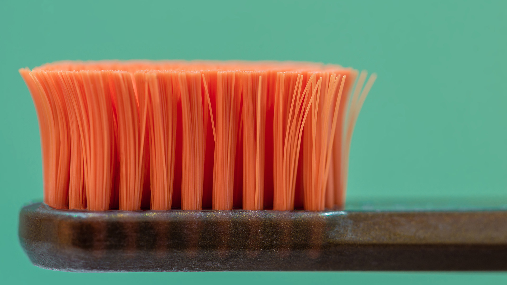 Scientists have discovered toothpaste made with hair can repair tooth enamel