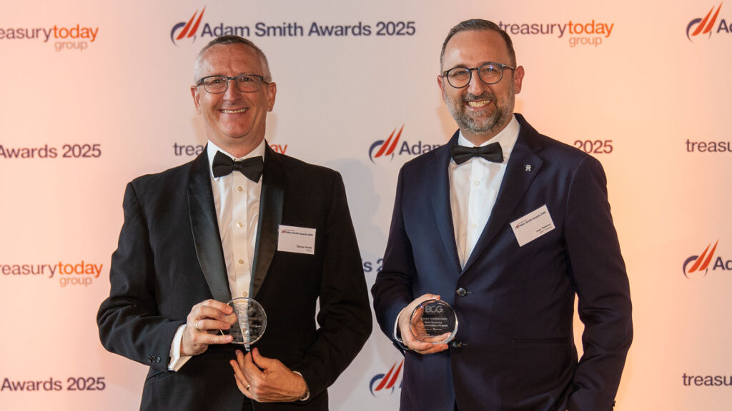Photo of Steven Smith, HSBC and Ivan Todorov, BNP Paribas.