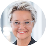 Photo of Nicola Bates.