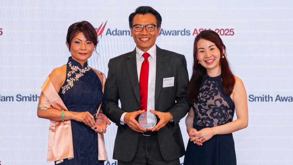 Photo of Lay Perk Toh, Kulicke & Soffa, Calvin Yeo, J.P. Morgan and Cynthia Tan, Kulicke & Soffa.