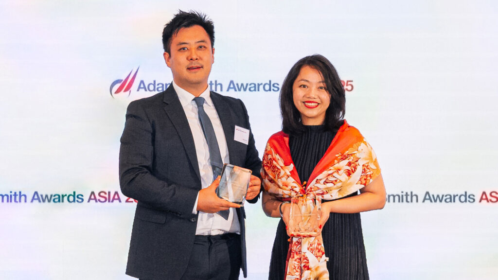 Photo of Jason Kim, J.P. Morgan and Yew Li Ping, DKSH Holding AG.