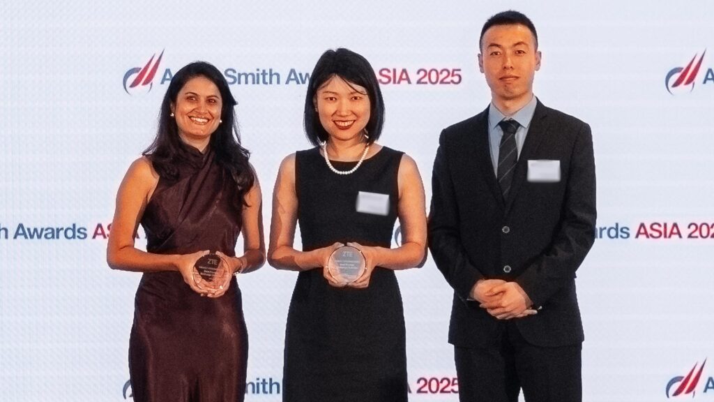 Photo of Kanika Berry, Citi, Zhang Zhenzhen and Zhang Yongxiang, ZTE Corporation.