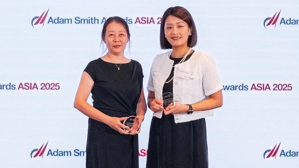 Photo of Linda Wu, Agilent Technologies Singapore (Holdings) Pte Ltd and Jolene Liu, Citi.