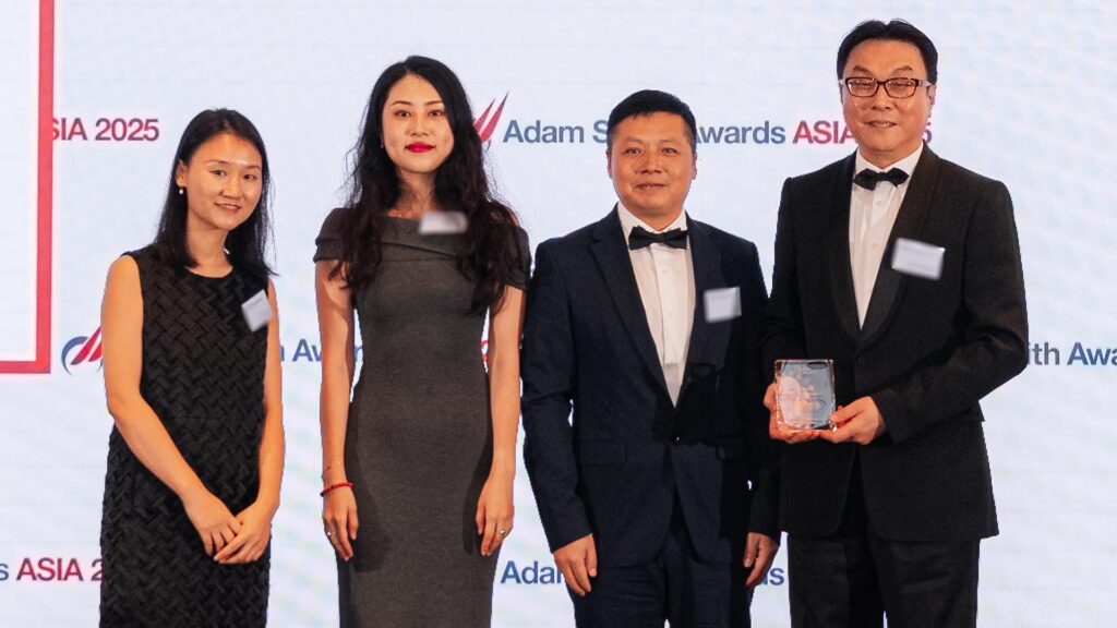 Photo of Carrie Huang, Hermi Ming, Leo Li, Liang (Charles) Cao, Ant Group.