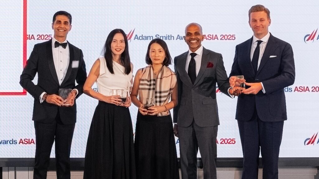 Photo of Gaurav Kapoor, Bloomberg, Seokhoon Chia, HSBC, Tan Wei Wei and Manjiv Dodanwela, IHH Healthcare and Aidan McDonald, Kyriba.