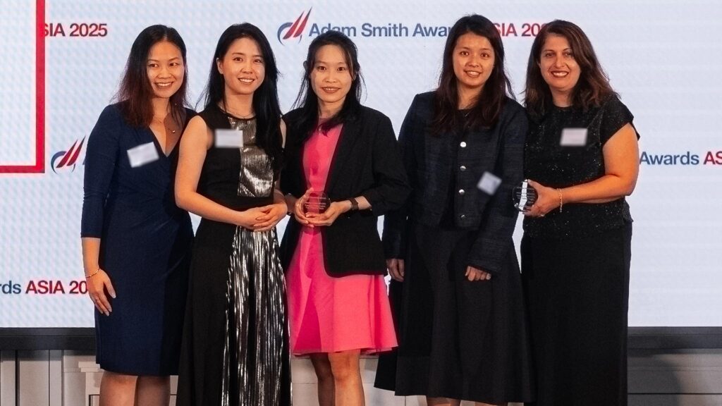 Photo of Tee Yen Tan, HSBC, Chentel Tham, Novita Indayang, Huang Huiping, Marsh and Uma Bohne-Gill, HSBC.