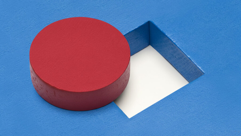 Red circle block, square hole