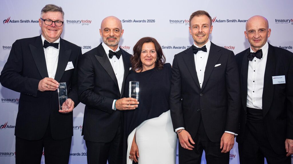 Photo of Olaf Grosse, BNP Paribas, Andreas Maier, Elizabeth Tsimpirimpi, Michael Cremer and Dr Robert McAnally, Siemens Energy.